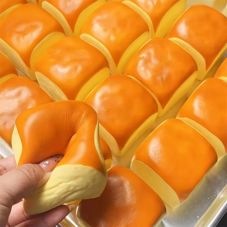✨ Brioche Nuage Doré – Squishy Ultra Moelleux 🍞☁️